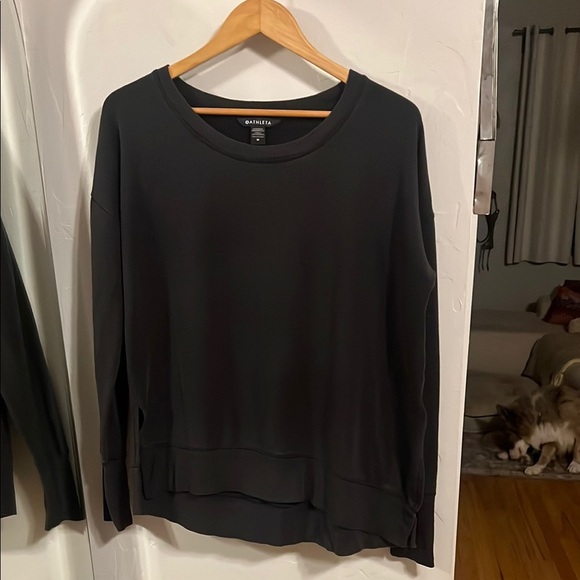 Athleta Women's black long sleeve - Picture 1 of 3
